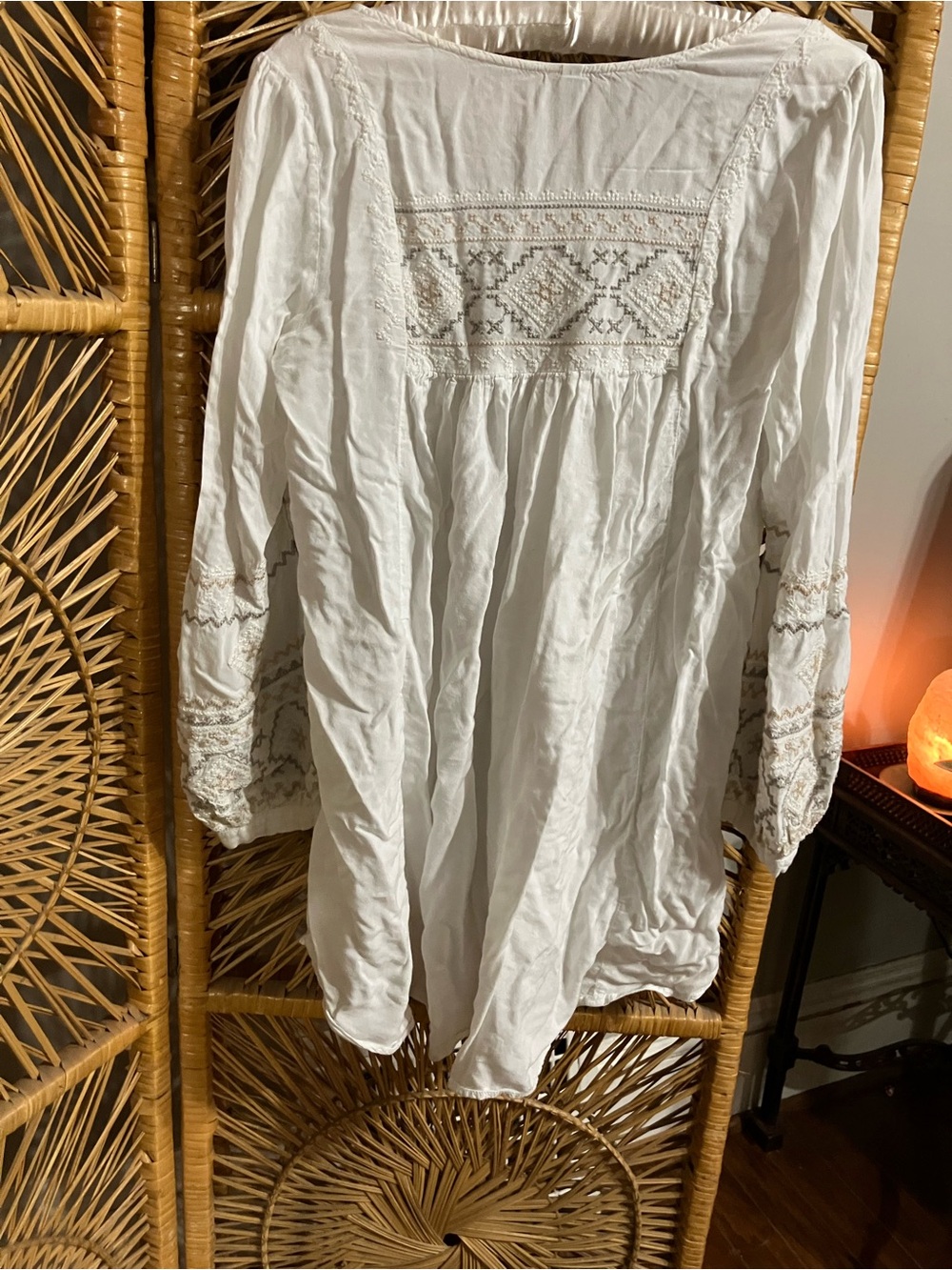 Monoreno White Tunic with Beige Embroidery - Picture 2 of 3